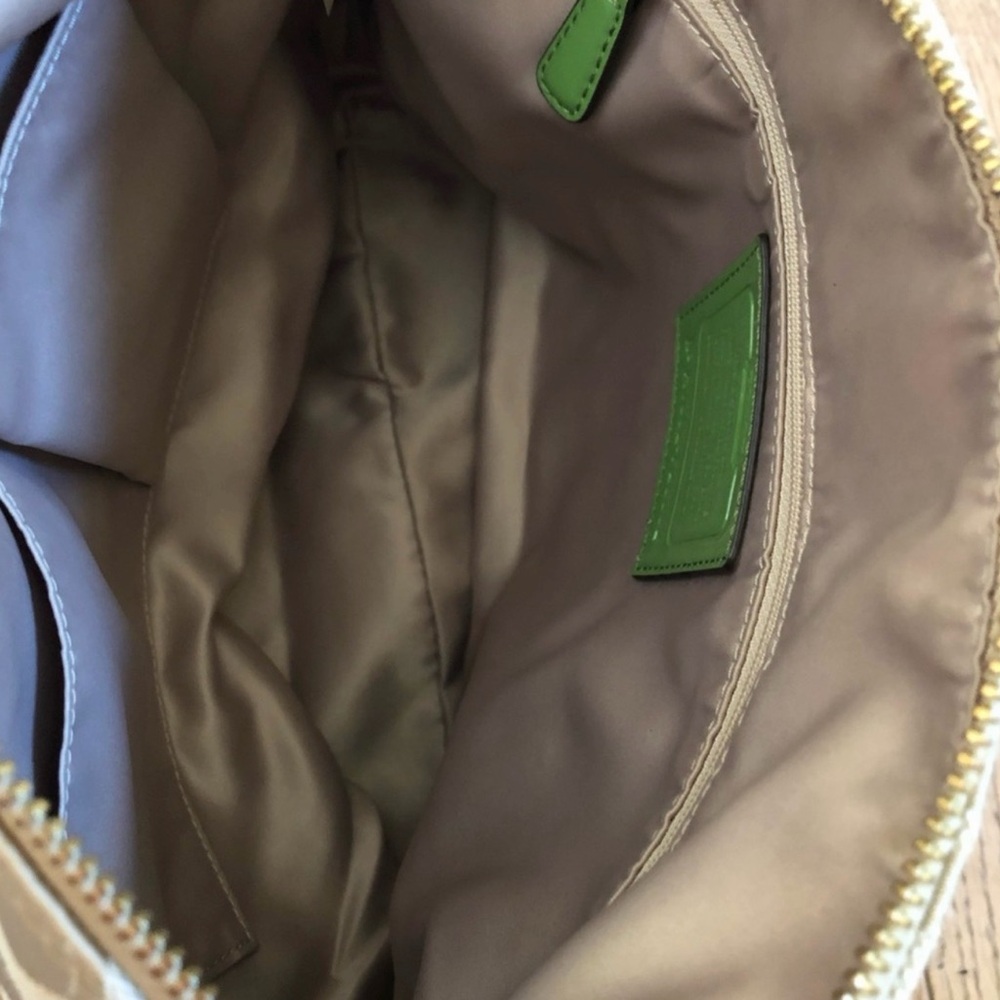 Coach Beige Women's Bag - Picture 7 of 9